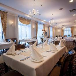 Hotel Wieliczka, pokoje, apartmány, restaurace, konference, volný čas v Polsku